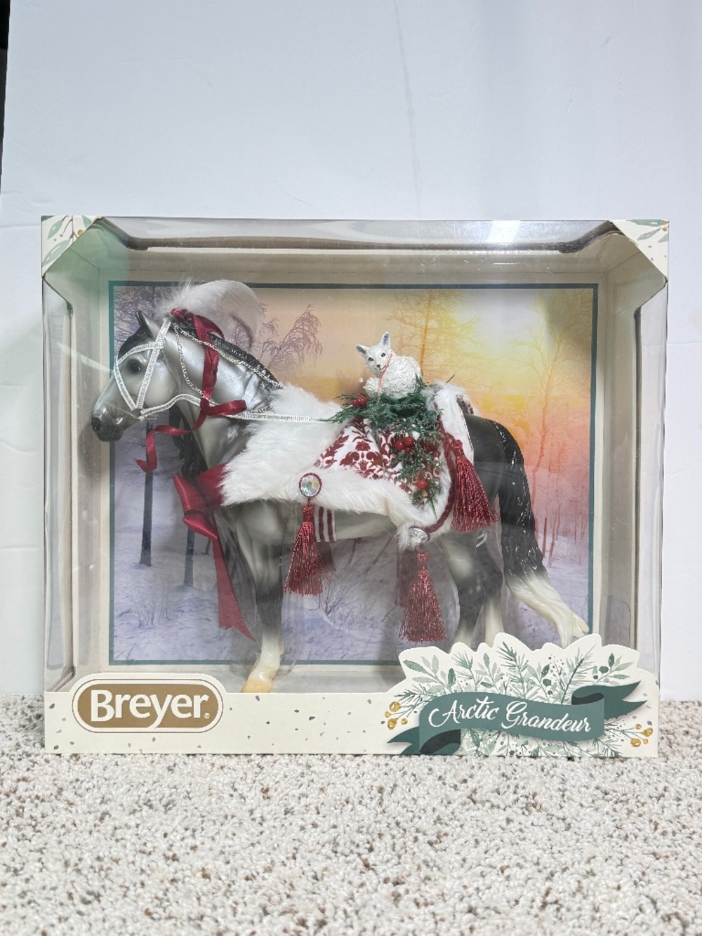 2021 Breyer holiday horse Arctic Grandeur new in box